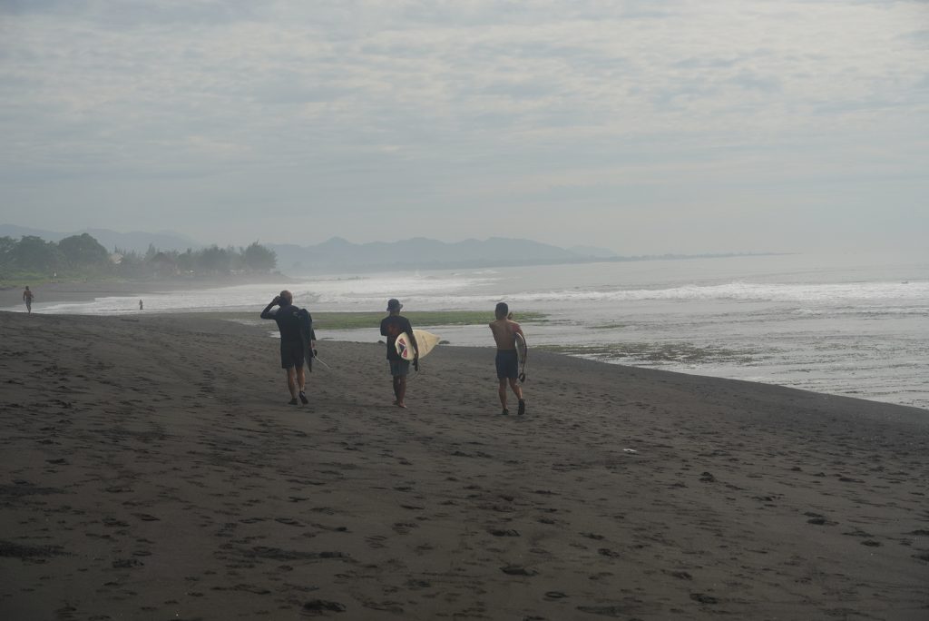 Surf Spot - Keramas Beach Keramas Beach surf spot for advance surfer with black sand and huge waves